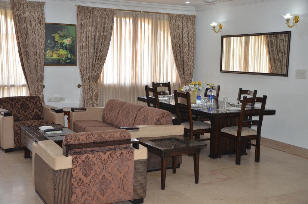 Ibc Hotels & Resorts Pvt. Ltd. Bangalore Esterno foto
